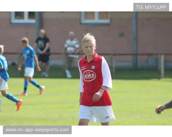 哈兰德推动青训计划细节曝光，年轻球员受益